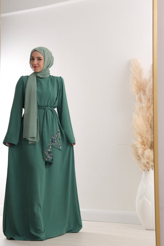 Haljina sa čipkanim pojasom